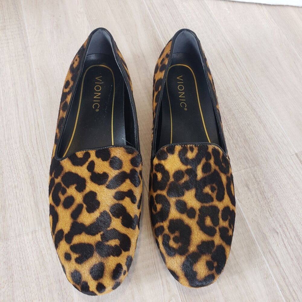 Vionic Women Willa Leopard Calf Hair Loafers Sz 7.5 - Classic Everyday Statement - Picture 2 of 8